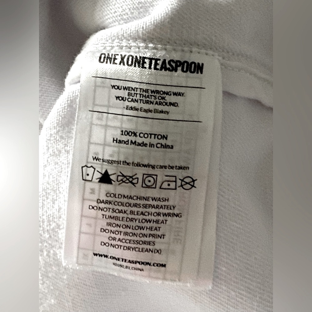 Women’s Oneteaspoon OVERSIZED Distressed White Denim Jacket size XS (fits S-M-L) - Picture 13 of 16